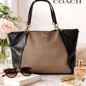 Coach Signature Logo Shoulder Bag Black & Cream